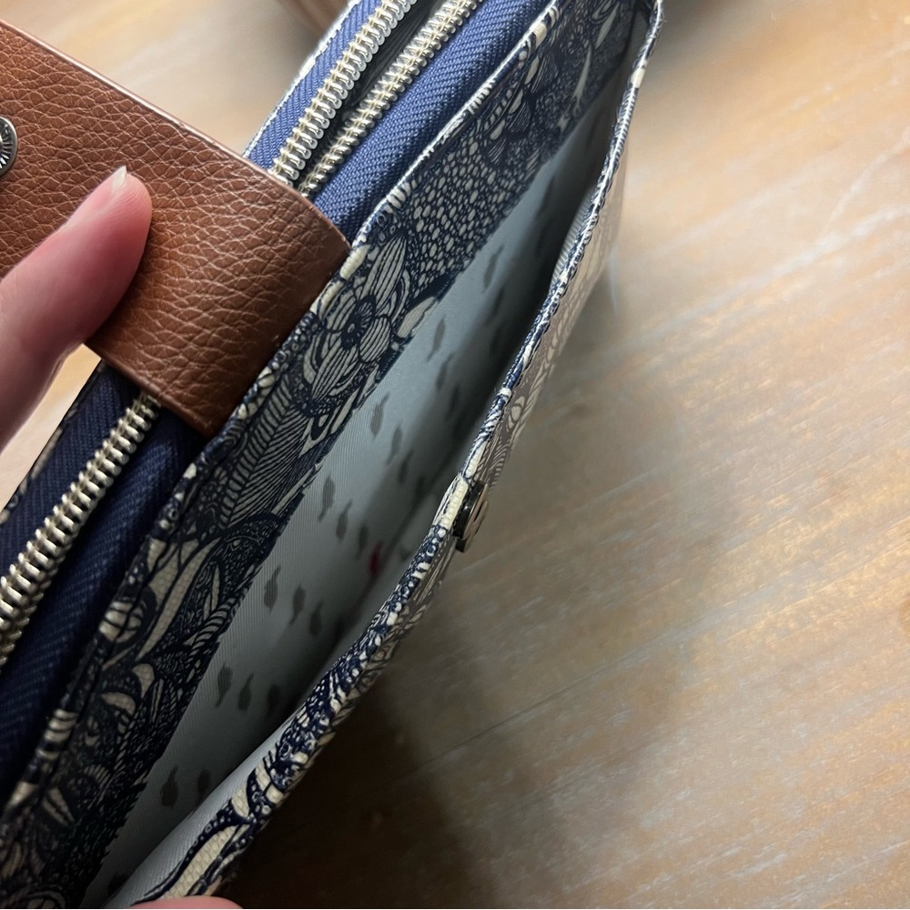 Sakroot Wallet - Picture 5 of 5